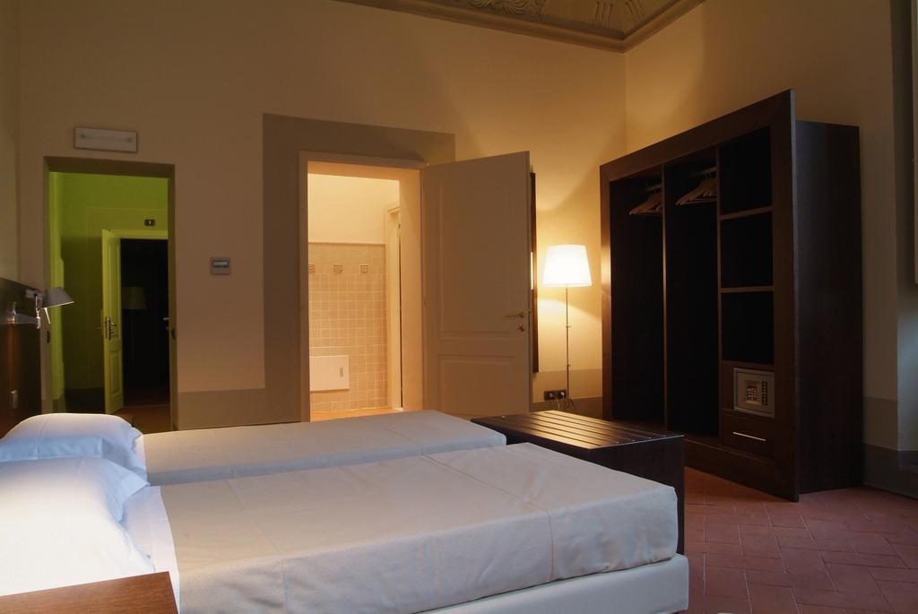 Bed and Breakfast Dimora Storica Palazzo Puccini Pistoya Habitación foto