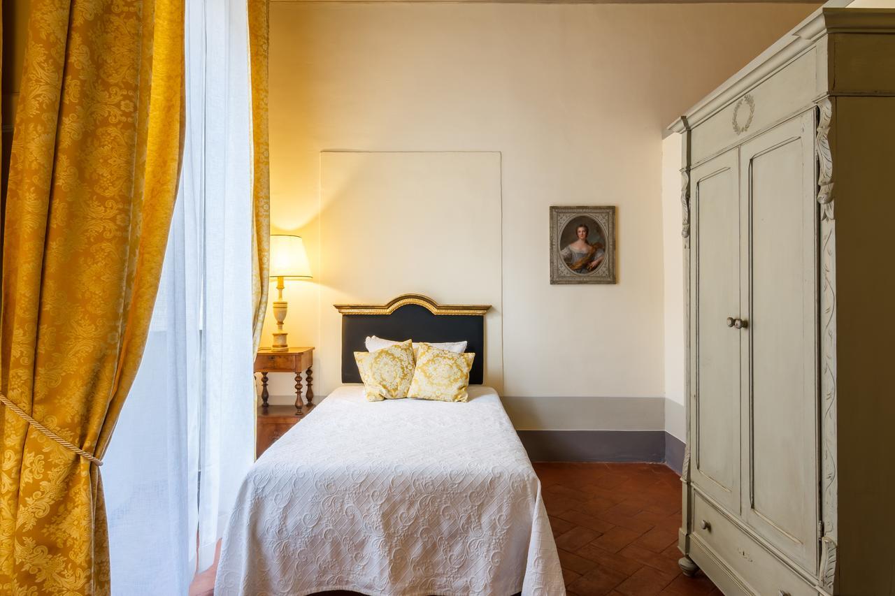Bed and Breakfast Dimora Storica Palazzo Puccini Pistoya Exterior foto
