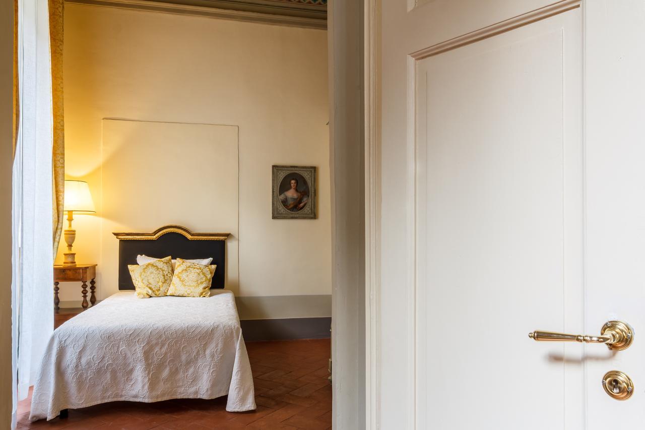 Bed and Breakfast Dimora Storica Palazzo Puccini Pistoya Exterior foto
