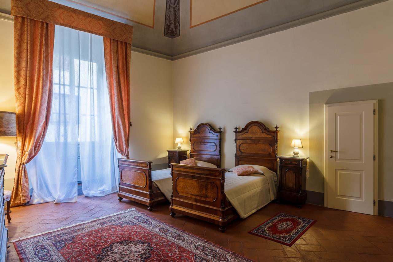 Bed and Breakfast Dimora Storica Palazzo Puccini Pistoya Exterior foto